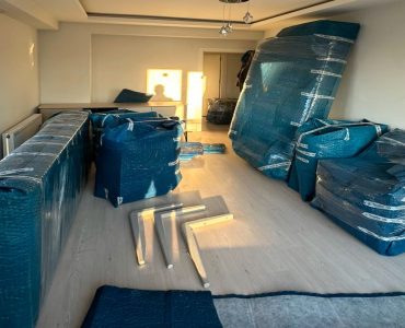 Cleaning woman housewife wash up dishes after dinner in the kitc